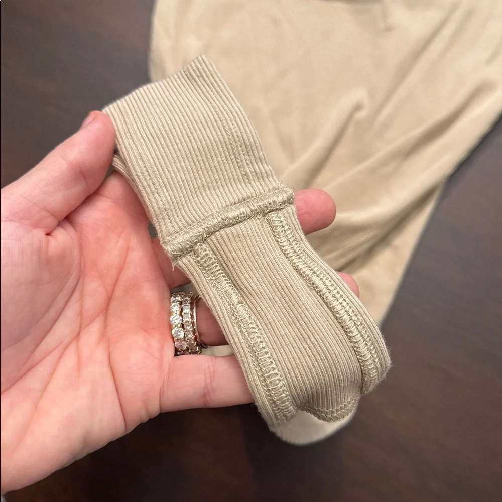 LULULEMON Tan Ribbed Bodysuit 4/XS